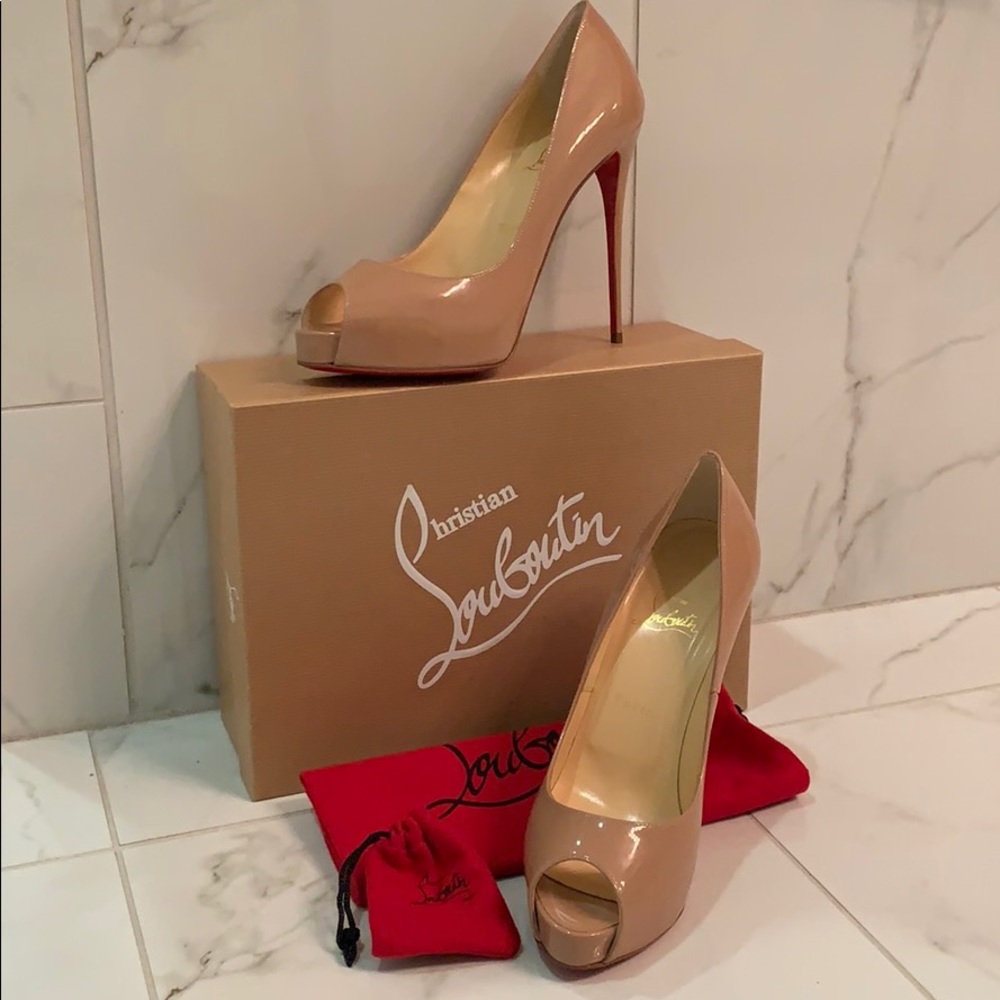 Christian Louboutin nude heels